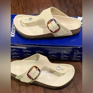 Birkenstock Gizeh Big Buckle Nubuck Leather Ecru Size 38
